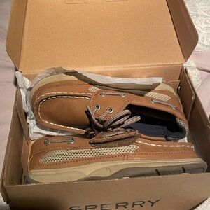 Sperry Boat Shoes - Tan